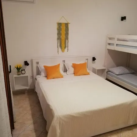 By The Sea Zaklopatica, - 8393 Apartment Lastovo