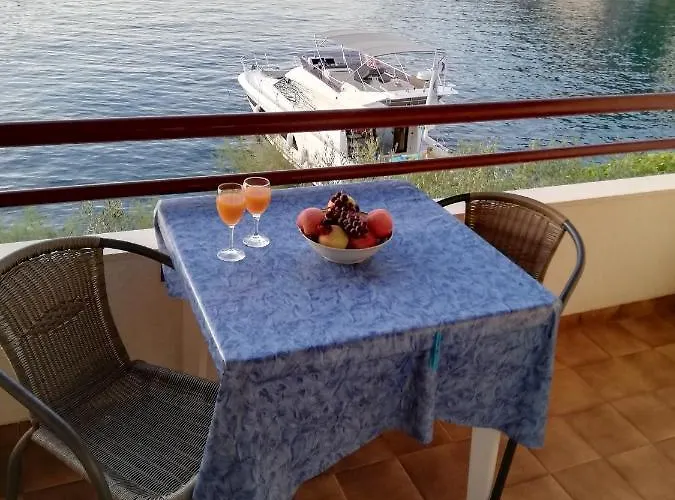 Apartament By The Sea Zaklopatica, - 8393