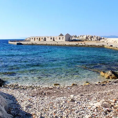 By The Sea Zaklopatica, - 8393 Апартаменты Lastovo