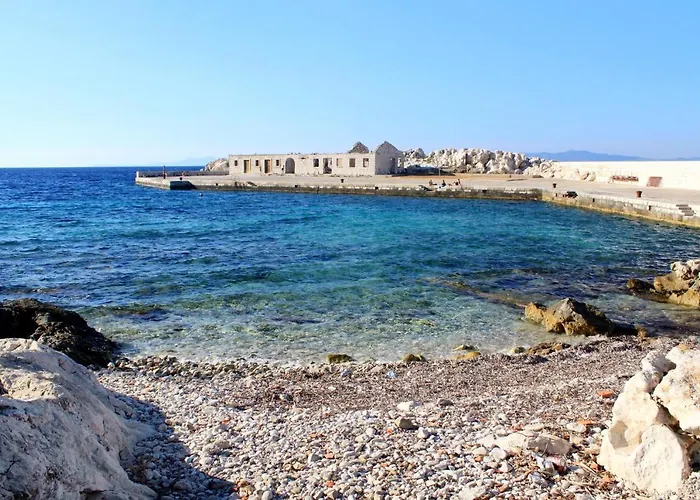 By The Sea Zaklopatica, - 8393 アパート Lastovo